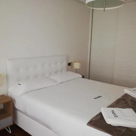 Egona-la39 Moderna, Ideal Familia Wifi -parking Appartamento *